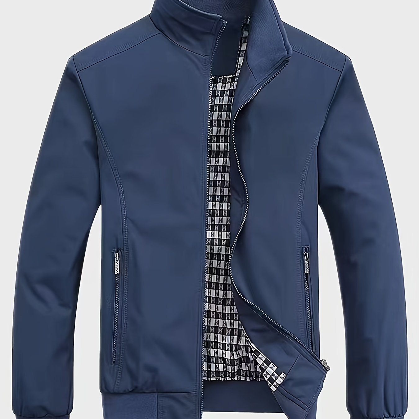 AeroFlex Lite Windbreaker